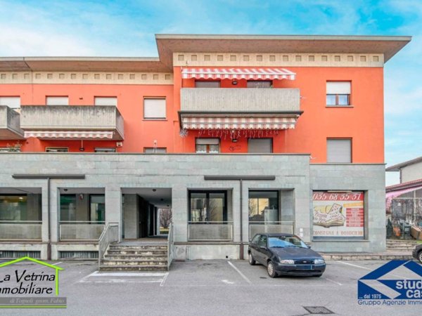 negozio in vendita a Montello