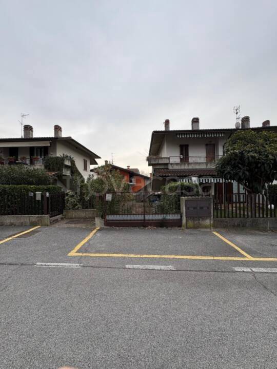 casa indipendente in vendita a Montello