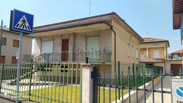 appartamento in vendita a Morengo