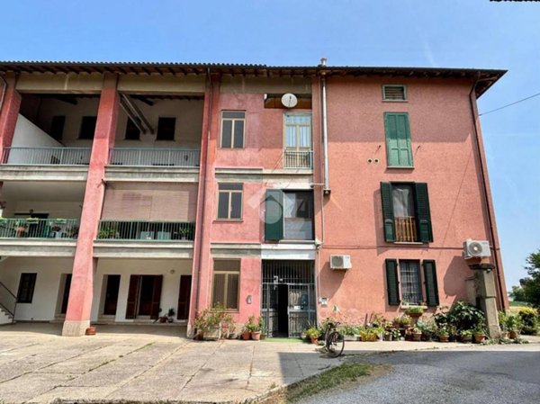 appartamento in vendita a Morengo