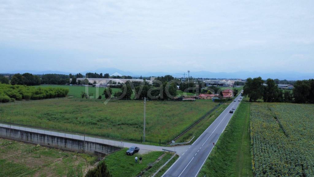 terreno agricolo in vendita a Morengo