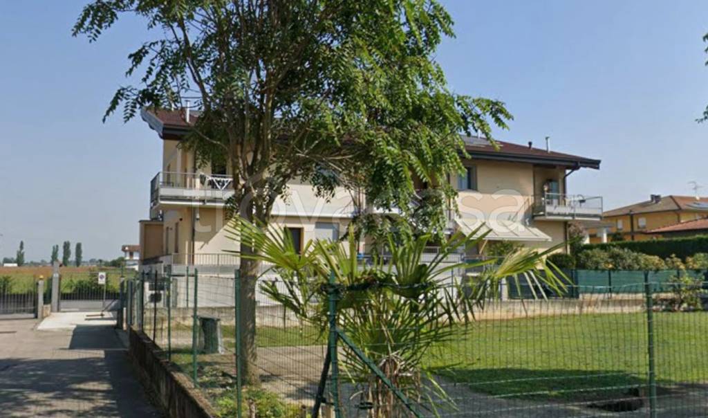 appartamento in vendita a Morengo