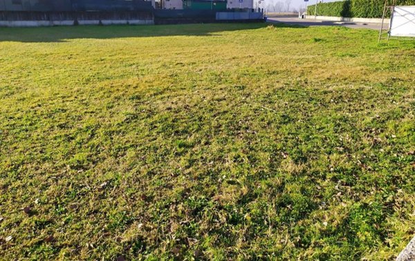 casa indipendente in vendita a Morengo