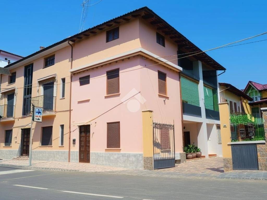 casa indipendente in vendita a Morengo