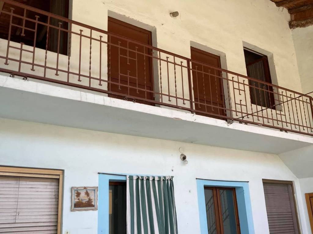 casa indipendente in vendita a Morengo