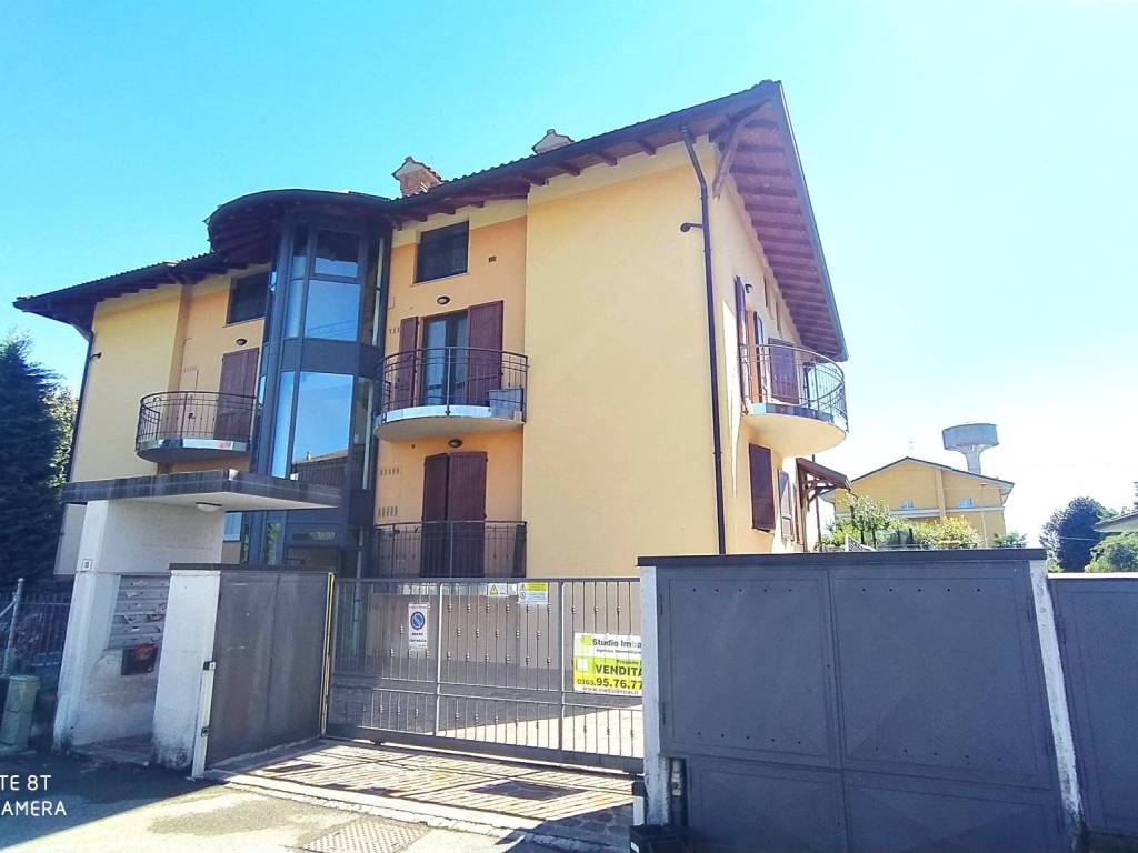 appartamento in vendita a Morengo