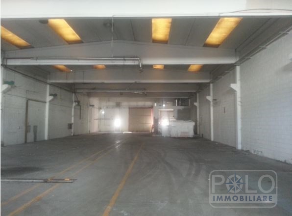 capannone in vendita a Mornico al Serio