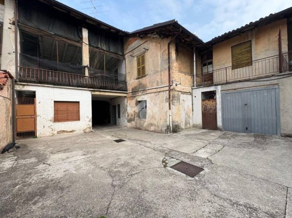casale in vendita a Mornico al Serio