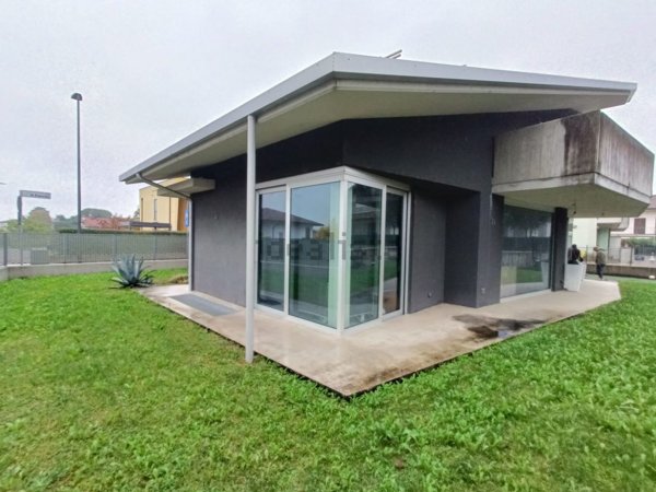 casa indipendente in vendita a Mornico al Serio