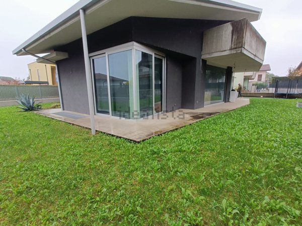 casa indipendente in vendita a Mornico al Serio