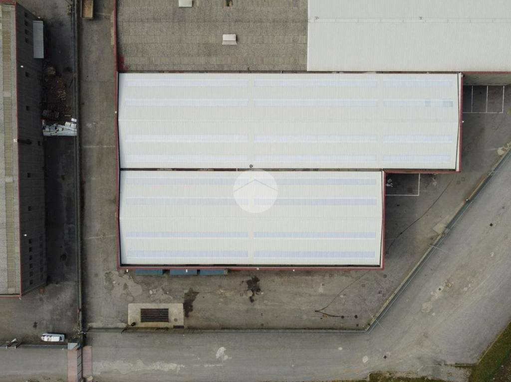 locale commerciale in vendita a Mornico al Serio