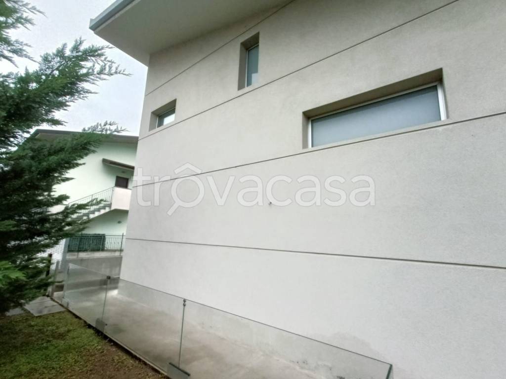 casa indipendente in vendita a Mornico al Serio