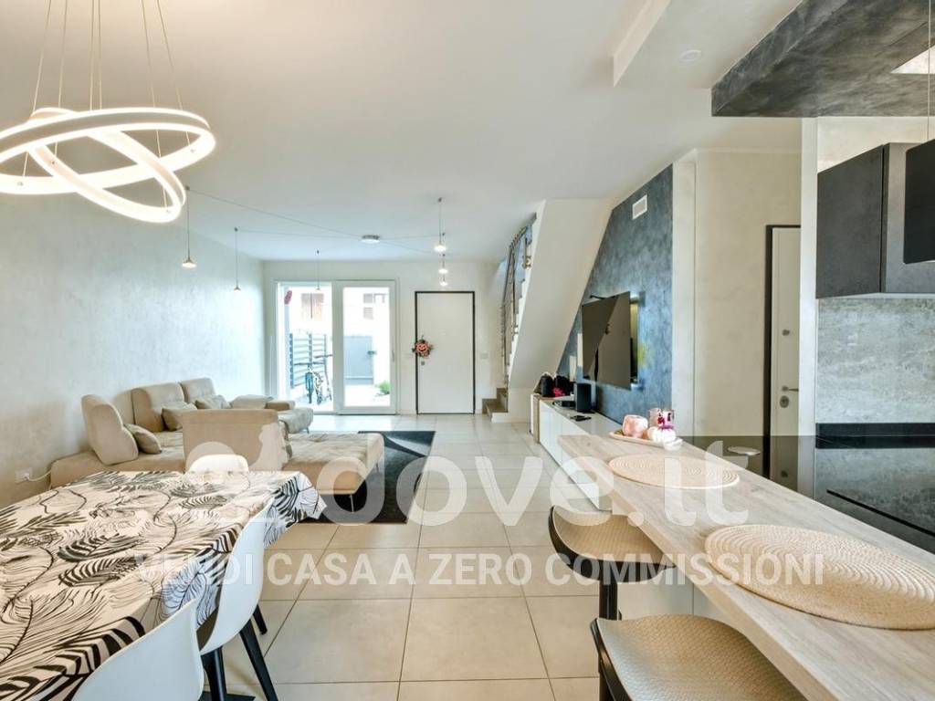 casa indipendente in vendita a Mornico al Serio