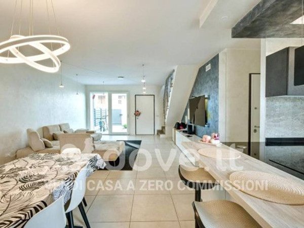 casa indipendente in vendita a Mornico al Serio