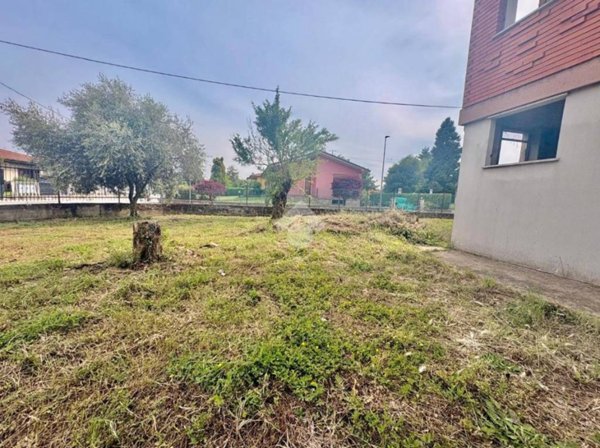 casa indipendente in vendita a Mornico al Serio