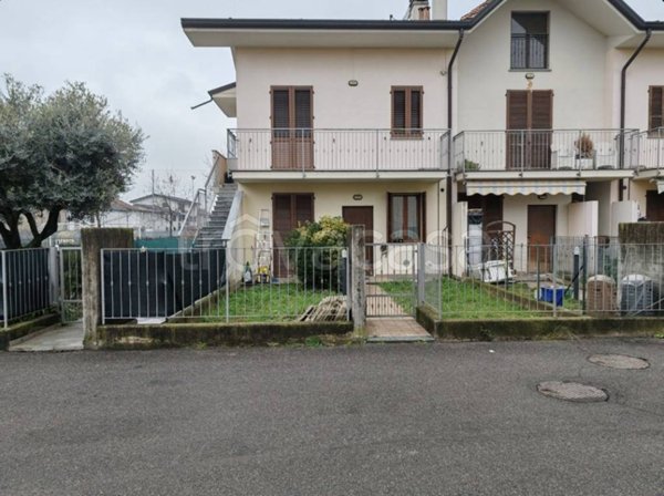 appartamento in vendita a Mornico al Serio