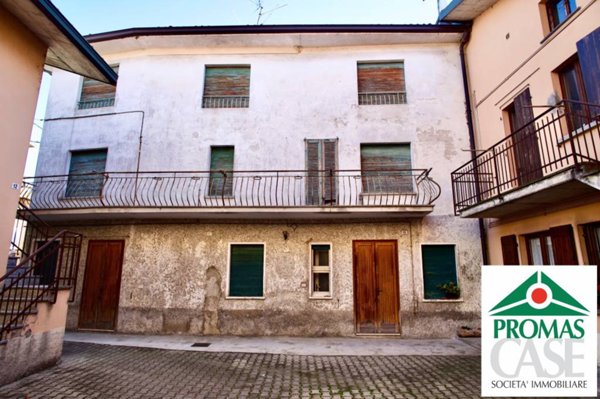 casa indipendente in vendita a Mozzanica