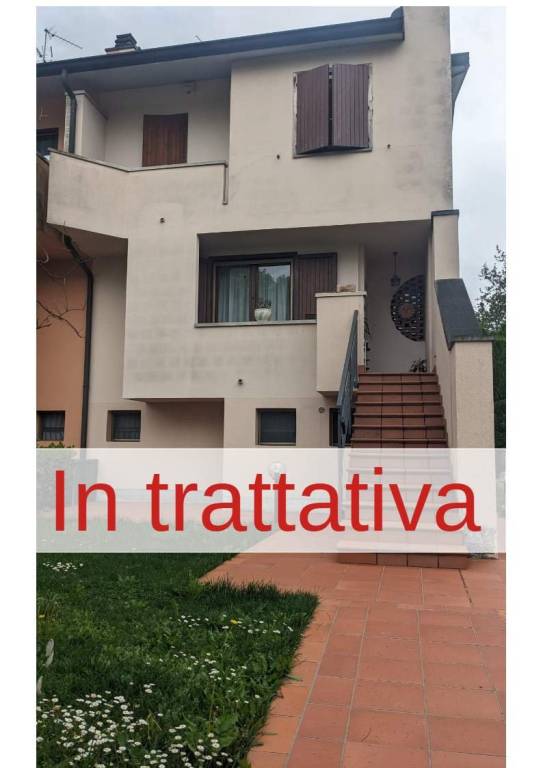 casa indipendente in vendita a Mozzanica