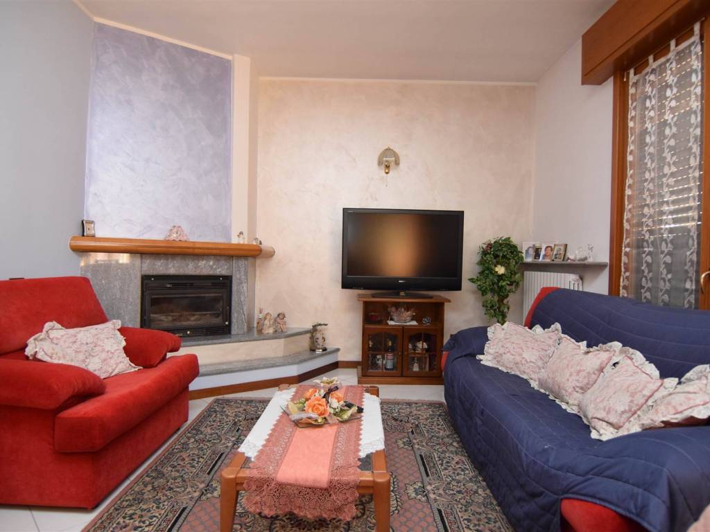 appartamento in vendita a Mozzanica