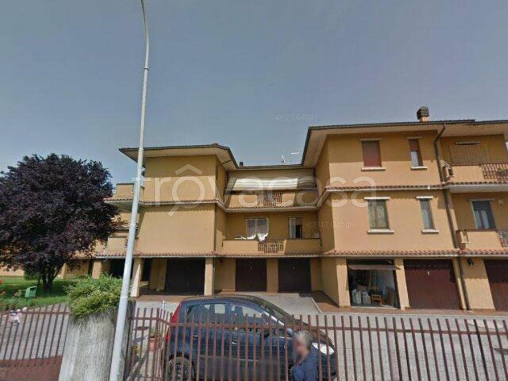 appartamento in vendita a Mozzanica