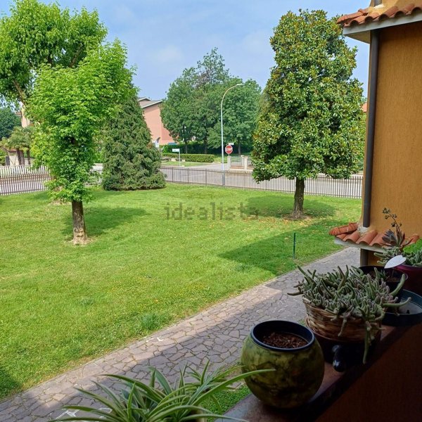 appartamento in vendita a Mozzanica