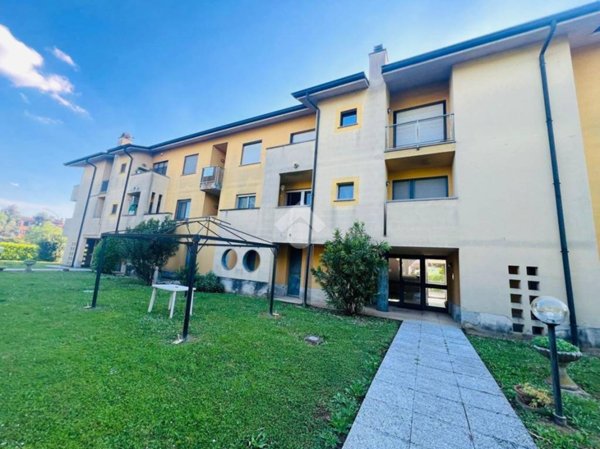appartamento in vendita a Mozzanica in zona Colomberone