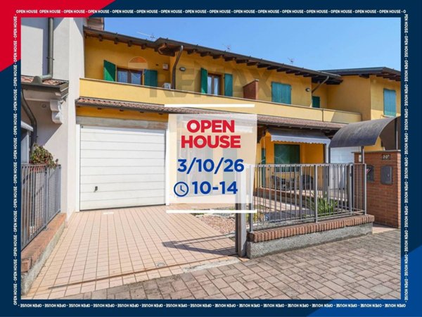 casa indipendente in vendita a Mozzanica in zona Colomberone