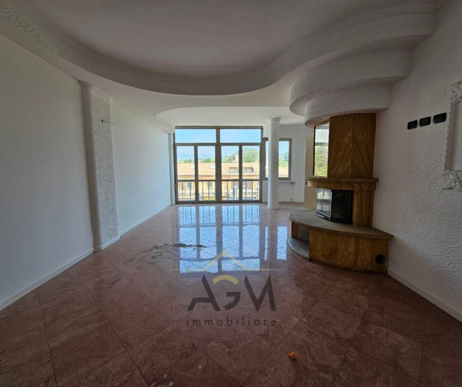 appartamento in vendita a Mozzo