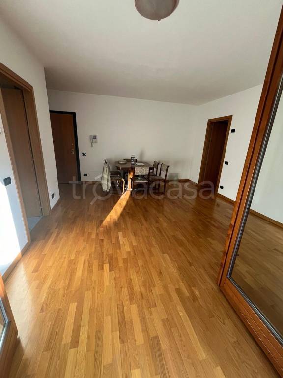 appartamento in vendita a Mozzo
