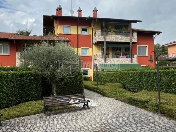 appartamento in vendita a Mozzo