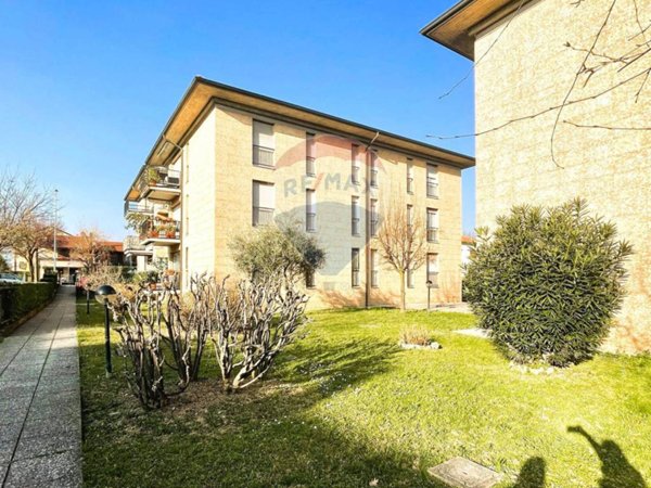 appartamento in vendita a Mozzo