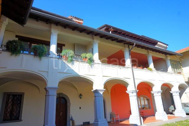 appartamento in vendita a Mozzo