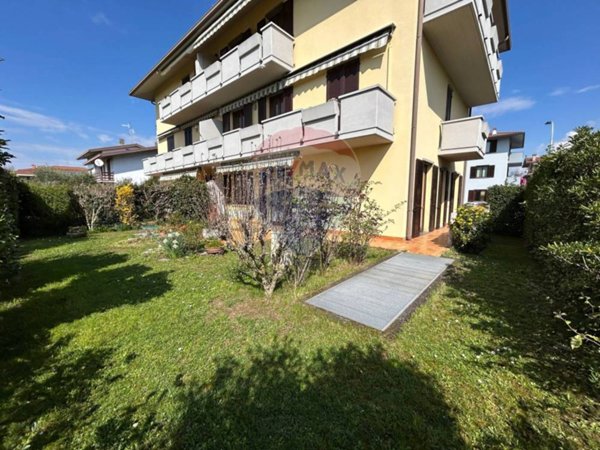 appartamento in vendita a Mozzo