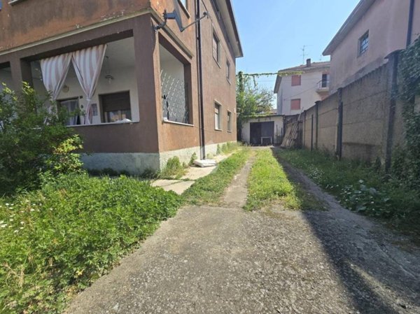 appartamento in vendita a Mozzo