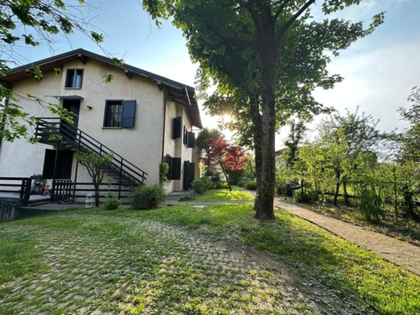 appartamento in vendita a Mozzo