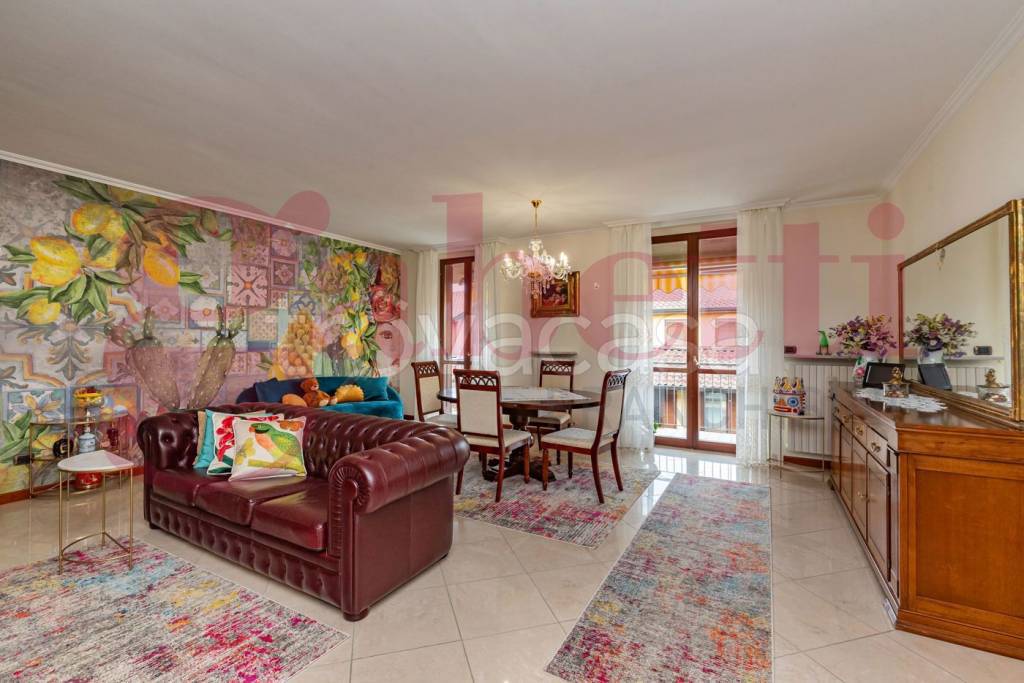 appartamento in vendita a Mozzo