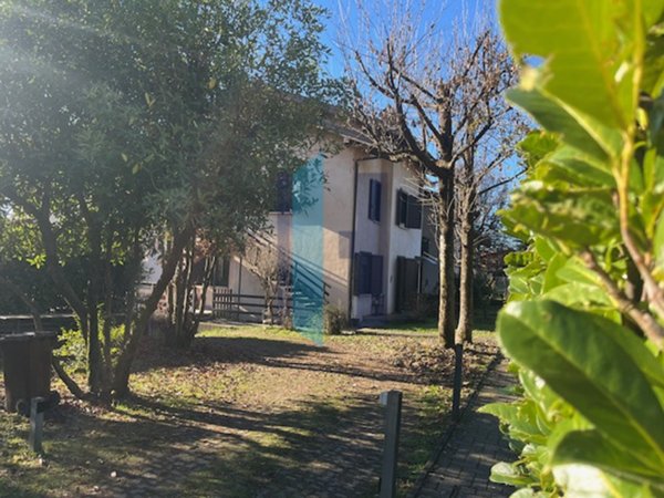 appartamento in vendita a Mozzo