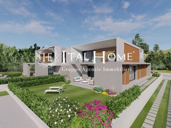 casa indipendente in vendita a Mozzo