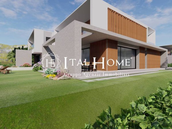 casa indipendente in vendita a Mozzo