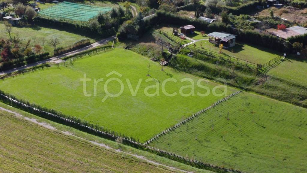 terreno edificabile in vendita a Mozzo