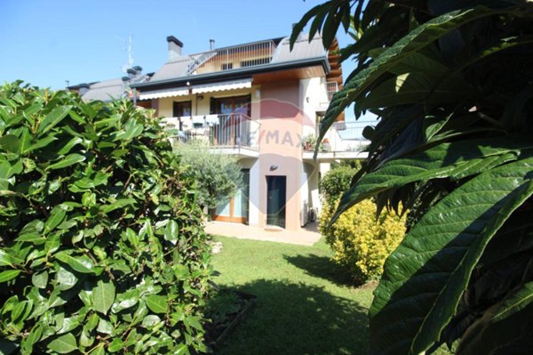 appartamento in vendita a Mozzo
