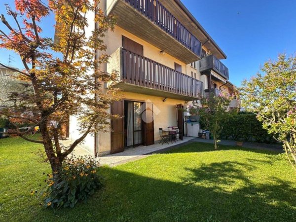 appartamento in vendita a Mozzo
