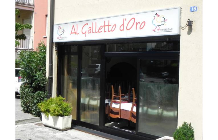 negozio in vendita a Mozzo