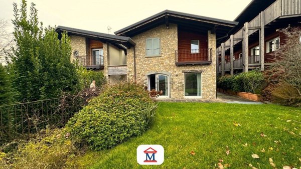 casa indipendente in vendita a Mozzo