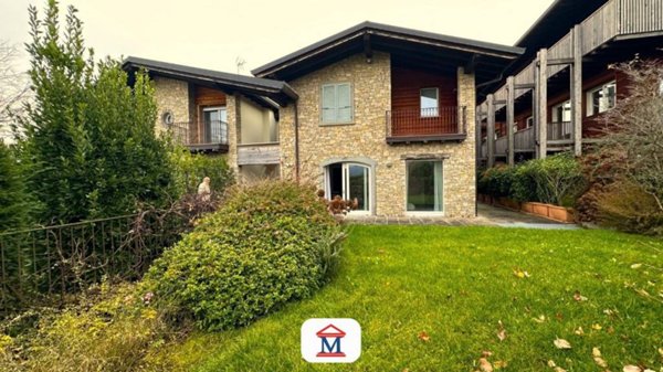 casa indipendente in vendita a Mozzo