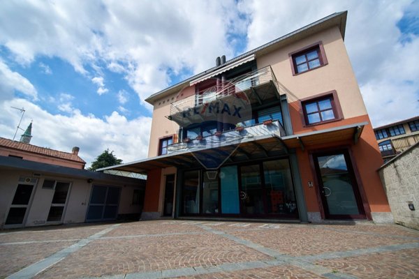 ufficio in vendita a Mozzo