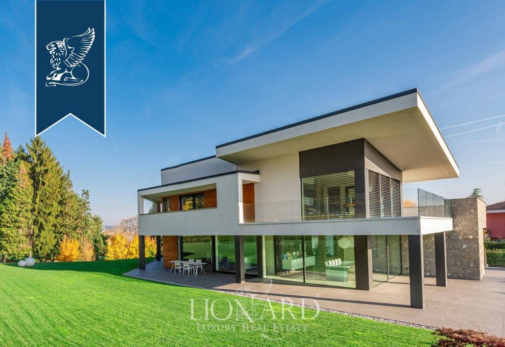 casa indipendente in vendita a Mozzo