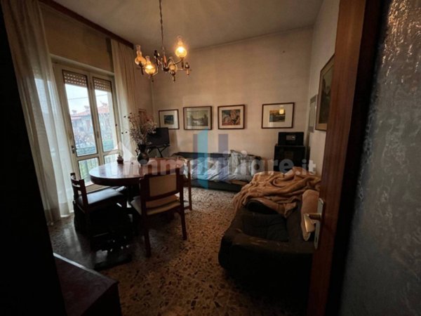 casa indipendente in vendita a Mozzo