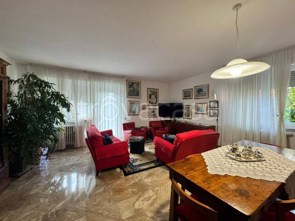 appartamento in vendita a Mozzo