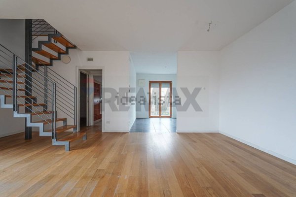 appartamento in vendita a Mozzo